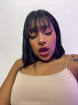 Mariangel_11 - Flash boobs 🍒🔥