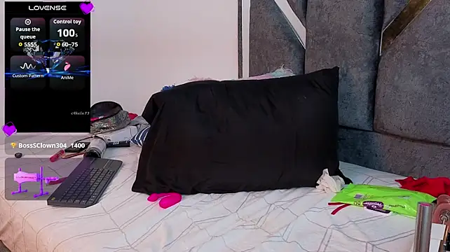 Mia_King_