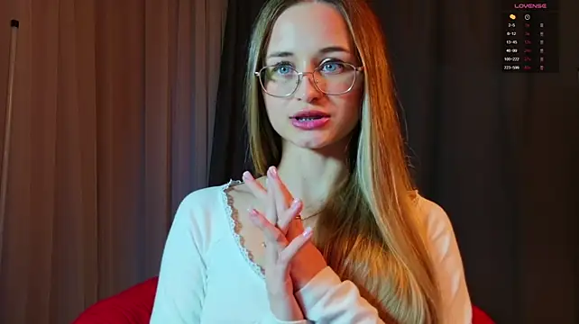 Tiffanyhunt - Topless tease with fake cum