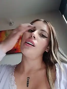 Cata_city1106 - Cum + shower
