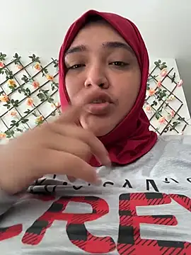 Sweetmuslim01 - squirt milk in face lucy 🥵🥛
