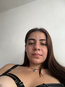 Hannacruzs - SPANKS IN ASS