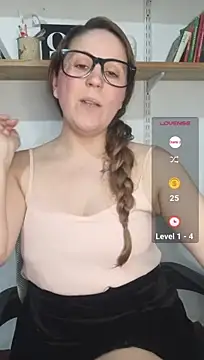 SofiEsteves - Shake my nude ass