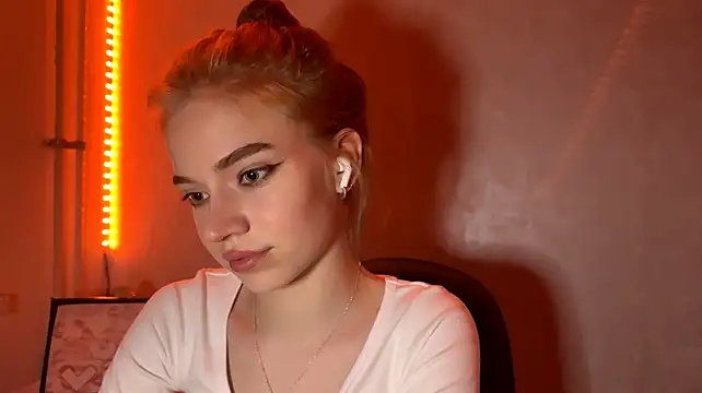 LydaDrozdenko - STAND UP AND SHOW FIGURE <3