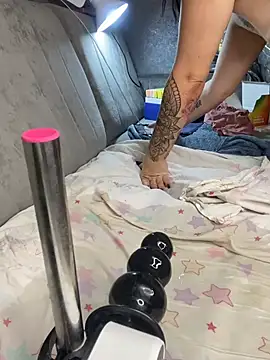 Maya_Cote - Two dildos in the pussy