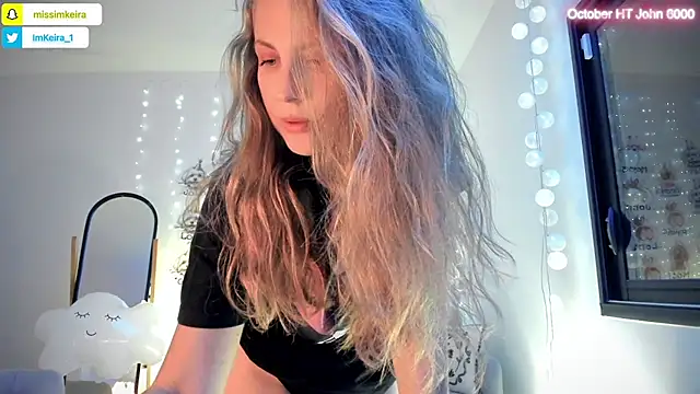 ImKeira - Topless dance