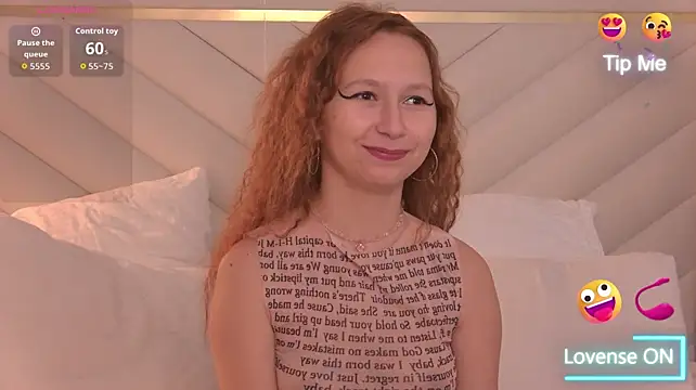 JassyCollins - Oil on boobs