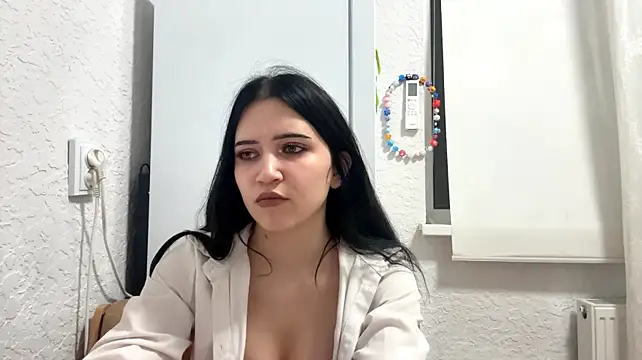 Ikkey_Tell - Take off my shirt.