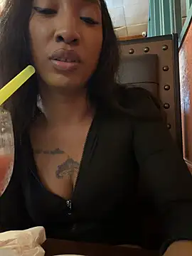LeBimbo - Flash tits in public