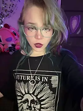 MaddisonHaas - 😮‍💨suck finger n show ahegao😮‍💨