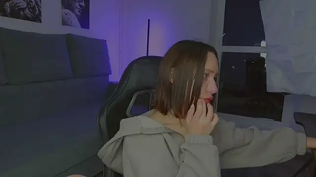 Lisa_Shultz - 🔥UNDRESS ME^^🔥