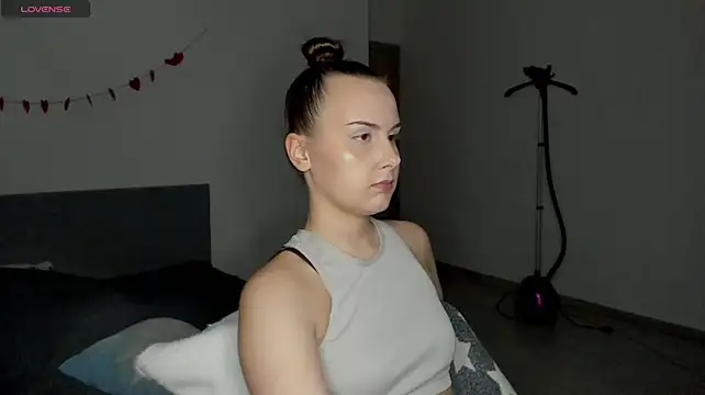 Kelly_Cartier - handbra