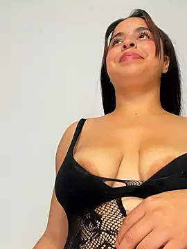 LaliLeal - daddy can make me SO HORNY TILL CUM