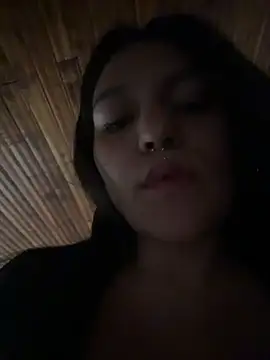 Emily_Gomezz - Plug in ass+ spanks