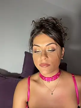 AvaBabyGirl - doggy view