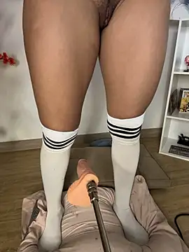 VictoriaHiill - Pls destroy me with hell vibes!🔥