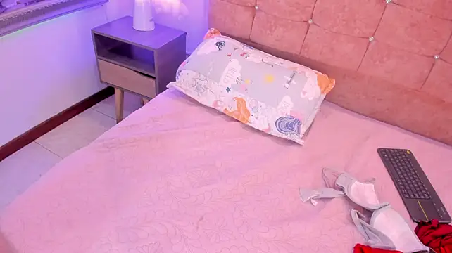 Nataly_Bloom_