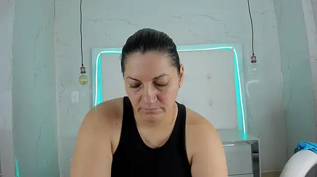 Heidy_milf - Plug anal