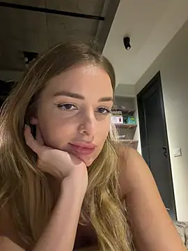 EvieEvans - Last tipper gets 33 min stranger porn