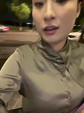 Xingchen-002 - 露奶开车3分钟