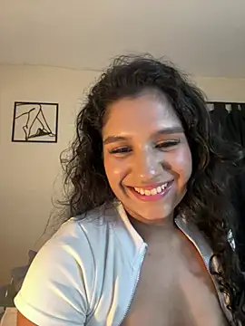 Veronica_M - Masturbate my sexy ass doggy style
