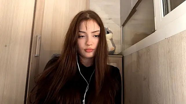 EveMattie - tease with hair