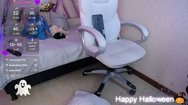 Madyson_Hill - spanking the boobs