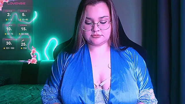InLoveWithLife26 - control the toy (5 minutes)