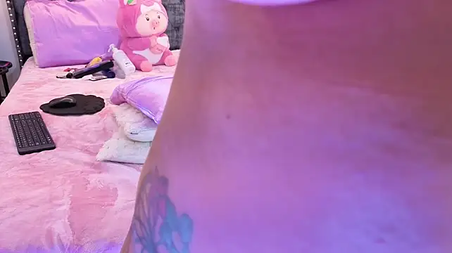 Kyana_cream - Fart Show