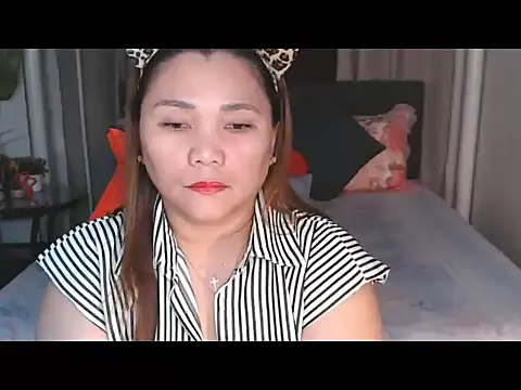 MarielRose143 - make my pussy wet and squirt sweetheart!