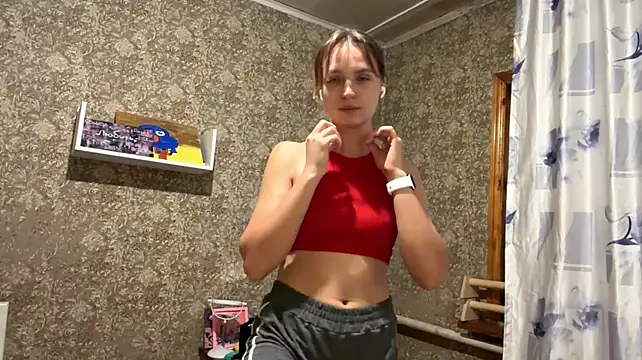 LilliaEhmen - Take a leg-split pose?