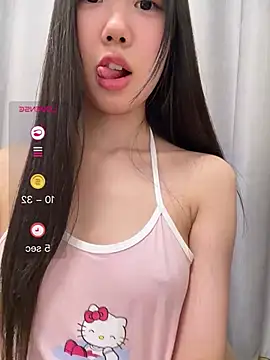 Xinyu789 - 四点开票自慰喷水调教