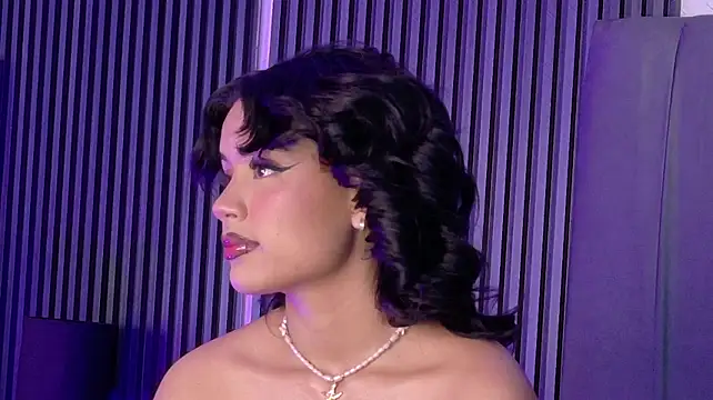 CassieVelour - Pussy Close up