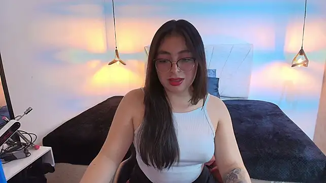 MiaWils_ - NUDE + OIL SHOW ON MY ASS😈🔥