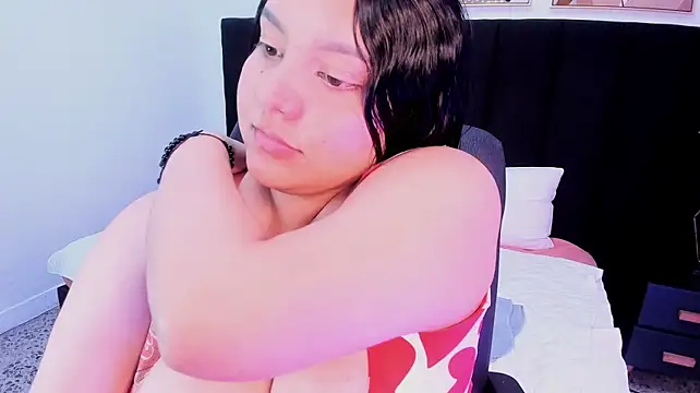 Dullce77 - I bounce my tits