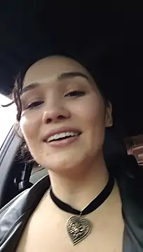 Eubellasc - Squirt in public