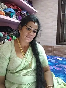 Tamilaruvi