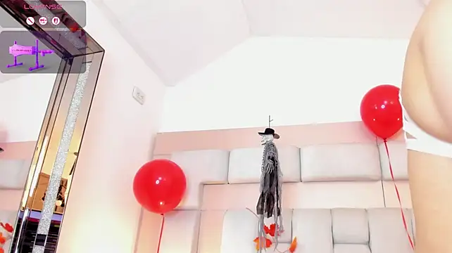 Arianna_Davis - Ride the dildo 🍆