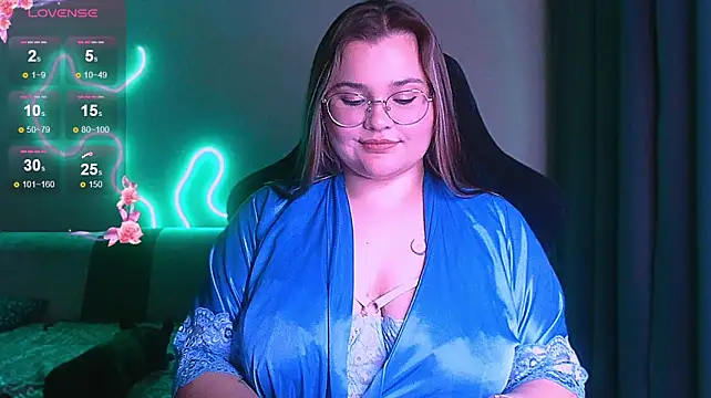 InLoveWithLife26 - control the toy (5 minutes)