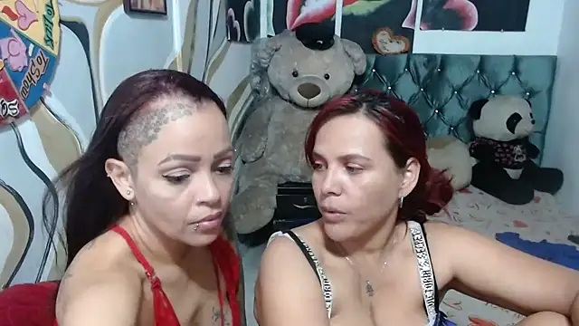 Manzanahot9 - 69 naked and squirt .kiss hot and finger