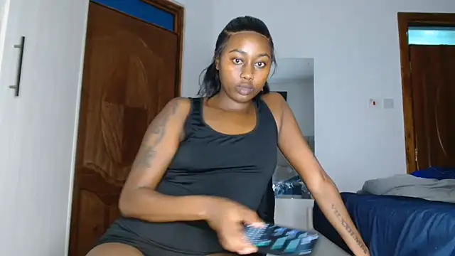 Miss_hot_candy - milk my pussy
