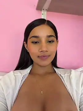 AlessiaVallmont - BJ in doggy style
