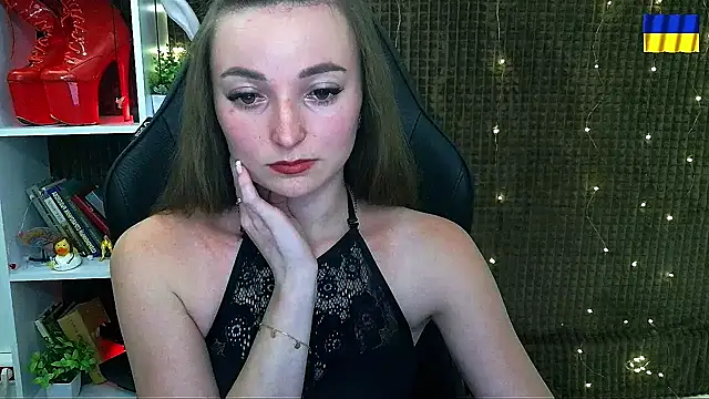 _Barbie_Kiss_ - FLASH TITS