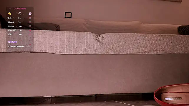 Gigifontaine__ - remove pantyhose + change heels