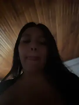 Emily_Gomezz - Plug in ass+ spanks