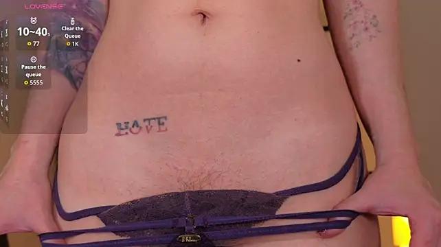 Molly_marmalade_ - Full Topless Reveal & Nipple Play 👙🔥