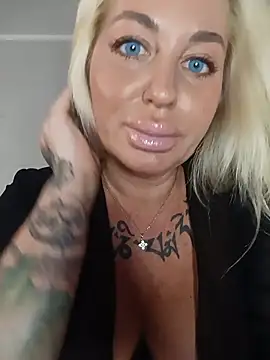 MiaMooly - Cum squirt# fingering ##