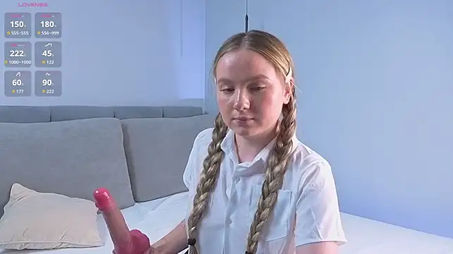 Friendlymolly - Flash my BOOBIES! 🤩