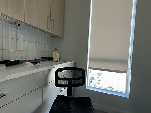 ReeseZen - Drooly dildo suck