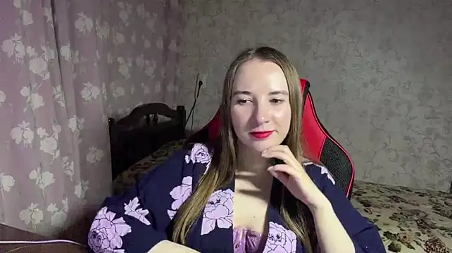 MeganHollyss - Take off the top
